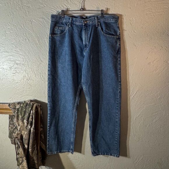 90s Wrangler Straight-Leg Jeans 36 × 29 – Medium Wash, Pre-Owned Good Condition - Picture 3 of 8